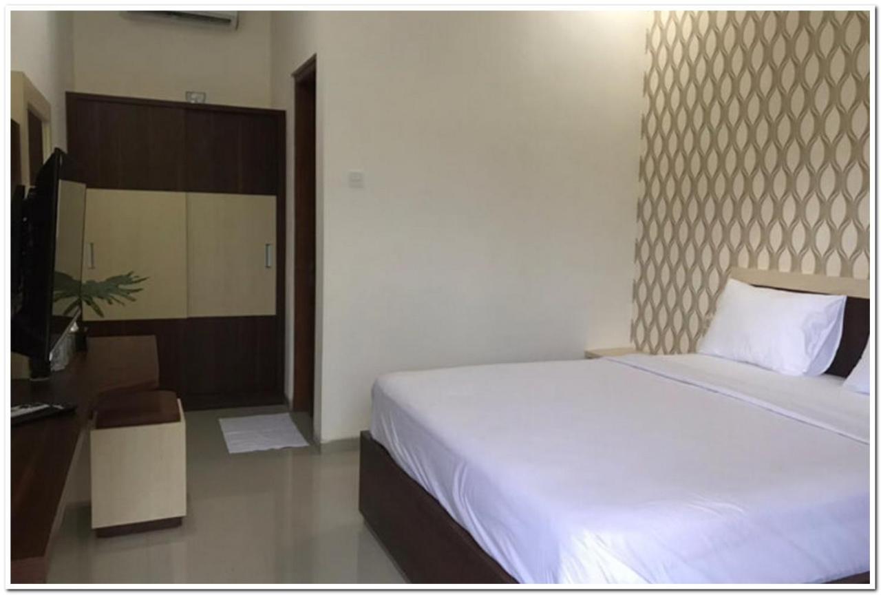 Reddoorz Syariah At Omah Sawah Hotel Balong  Exterior photo